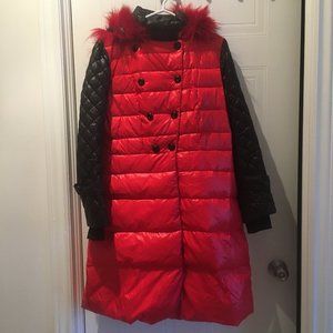 Simon Chang Red & Black Long Down Jacket with Fur Collar & Quilted Patterns